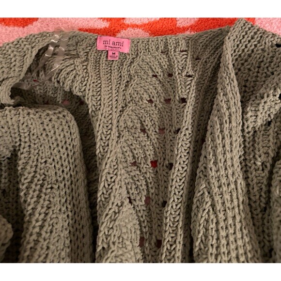 Mi Ami Sweater - Picture 2 of 3